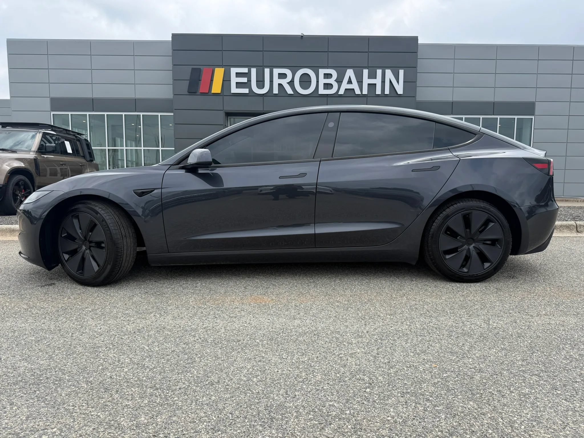 Used 2026 Tesla Model 3 AWD/4WD image 2