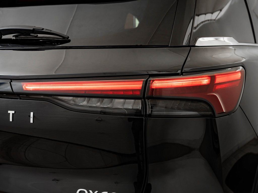 Used 2024 INFINITI QX60 Luxe image 16