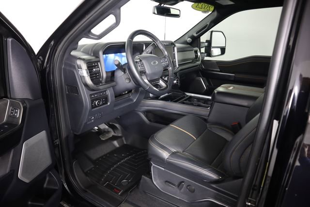 Used 2023 Ford F350 Platinum w/ Tremor Off-Road Package AWD/4WD image 42