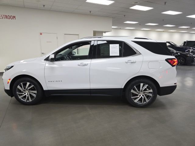 Used 2022 Chevrolet Equinox Premier FWD image 3