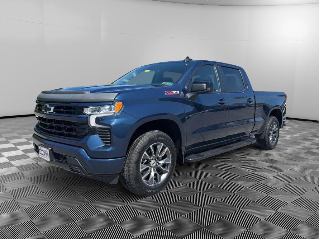 Used 2022 Chevrolet Silverado 1500 RST AWD/4WD image 1