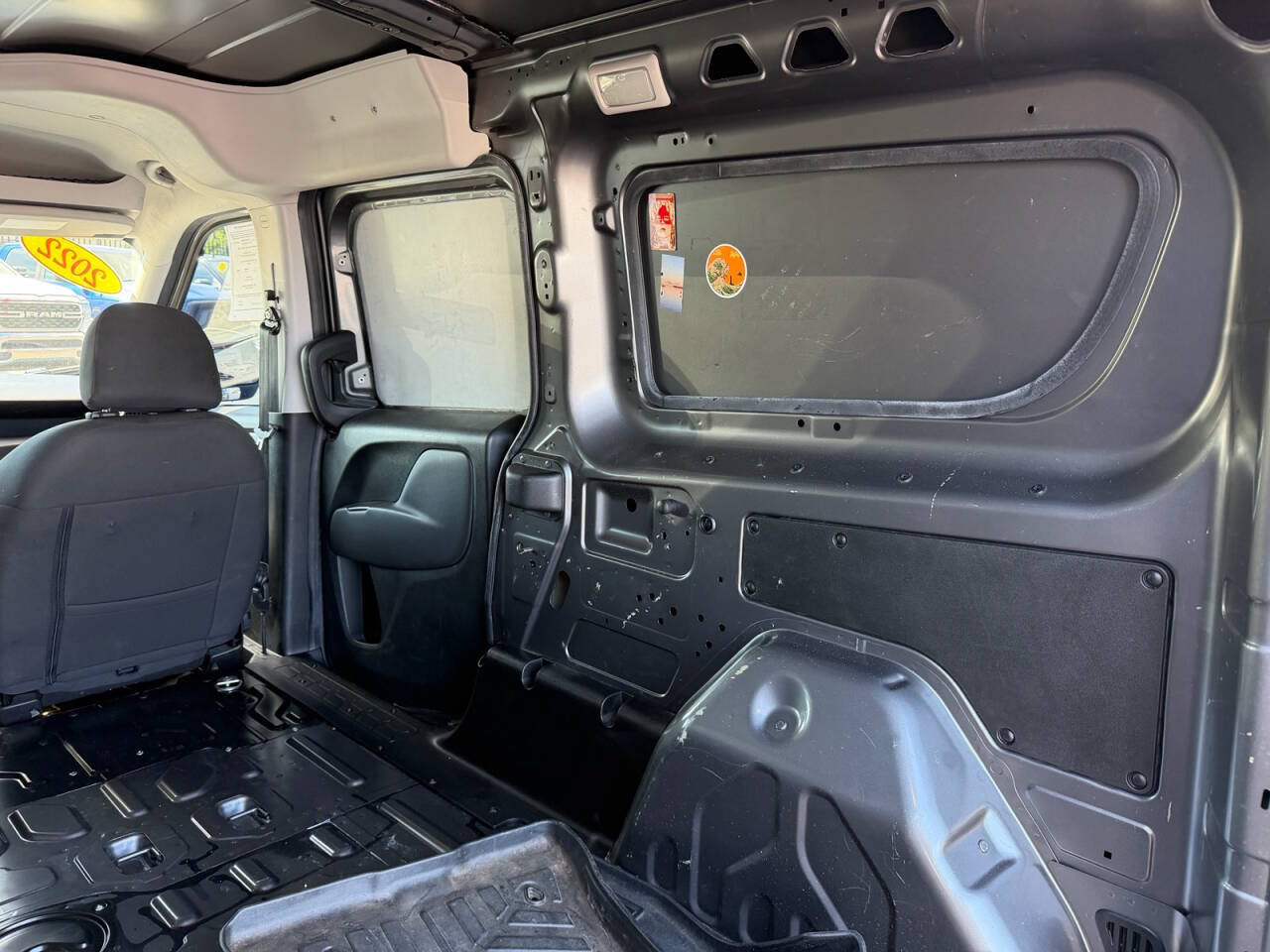 Used 2022 RAM ProMaster City Tradesman FWD image 10