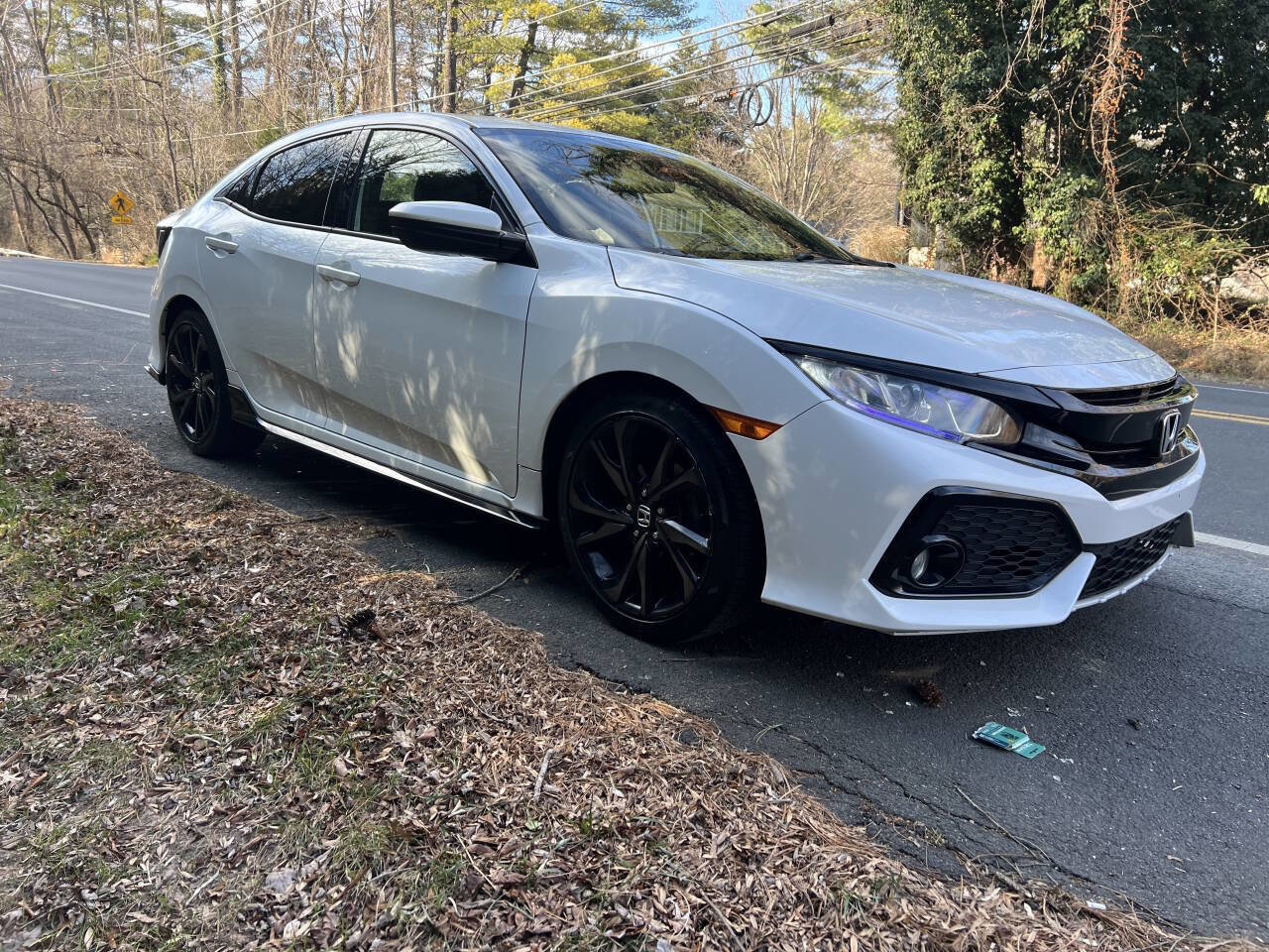 Used 2017 Honda Civic Sport image 3