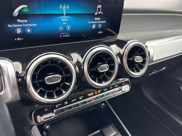 Used 2023 Mercedes-Benz GLB 250 4MATIC image 22
