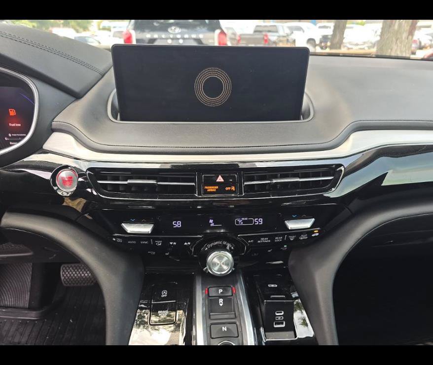 Used 2023 Acura MDX SH-AWD w/ Technology Package image 4