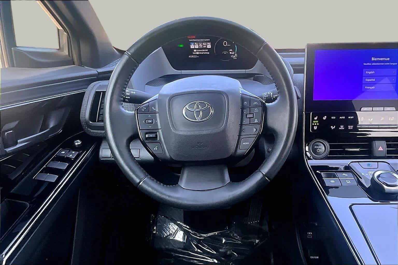 Used 2023 Toyota bZ4X AWD w/ Weather Package image 5