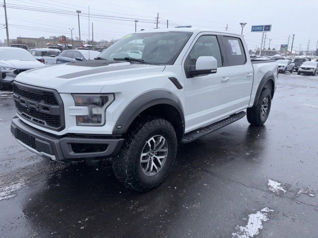 Used 2017 Ford F150 Raptor w/ Equipment Group 802A Luxury image 19