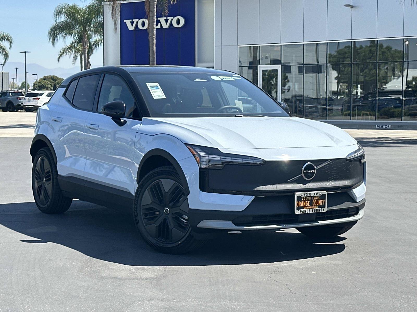 New 2026 Volvo EX30 Cross Country Ultra AWD/4WD image 1