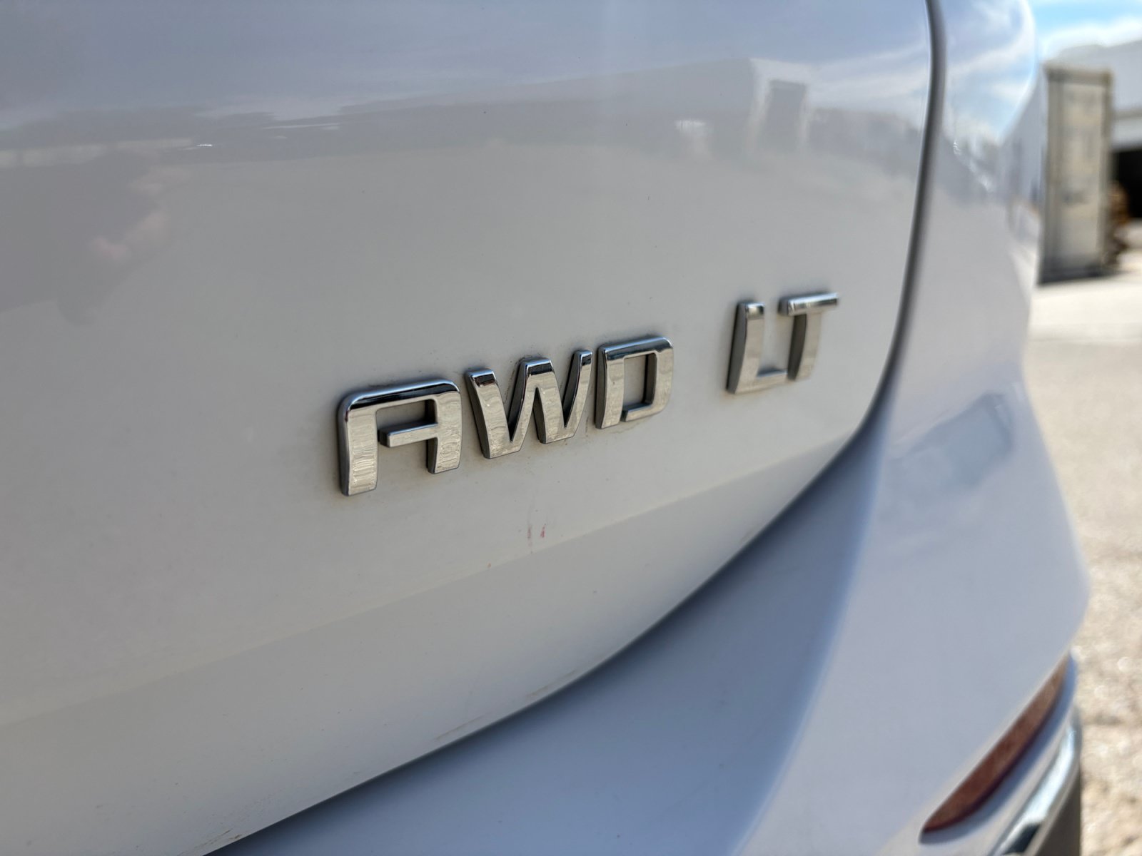 Used 2021 Chevrolet Equinox LT AWD/4WD image 16