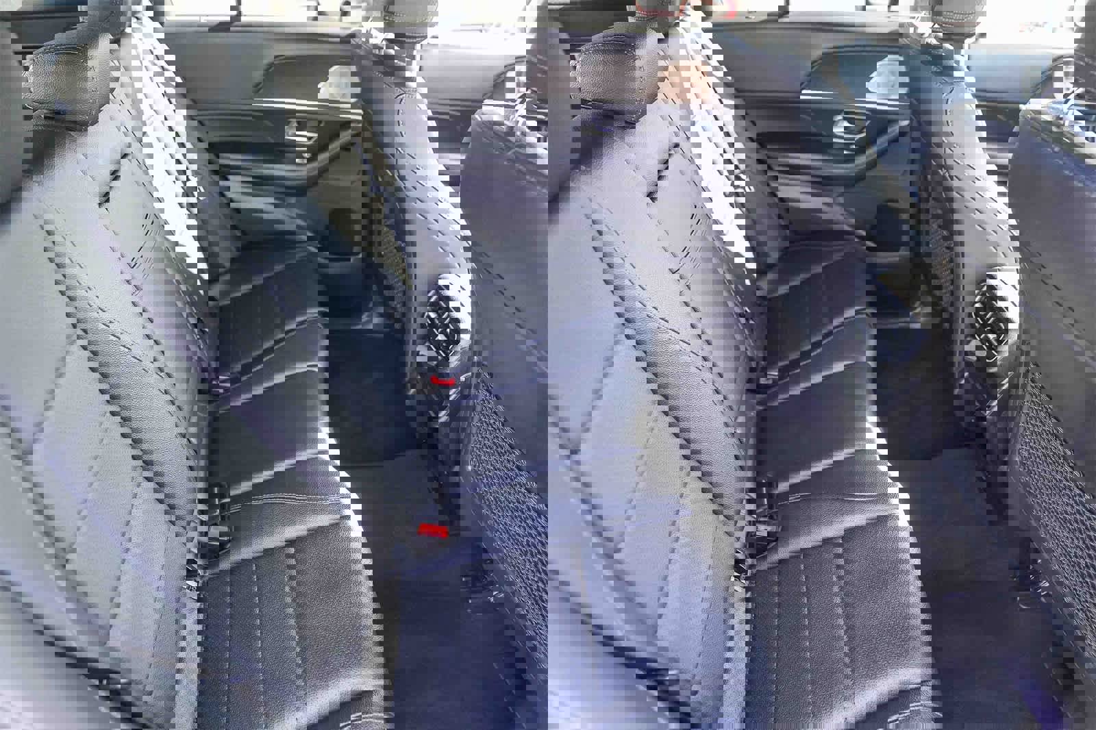 Used 2022 Mercedes-Benz GLE 350 4MATIC image 17