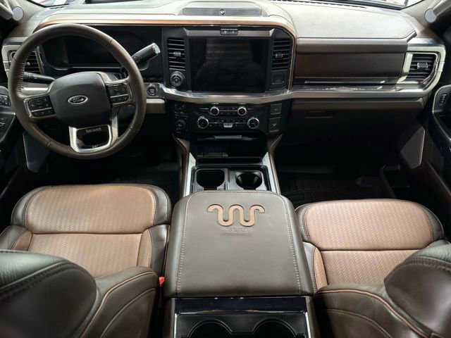 Used 2025 Ford F350 King Ranch w/ FX4 Off-Road Package image 2