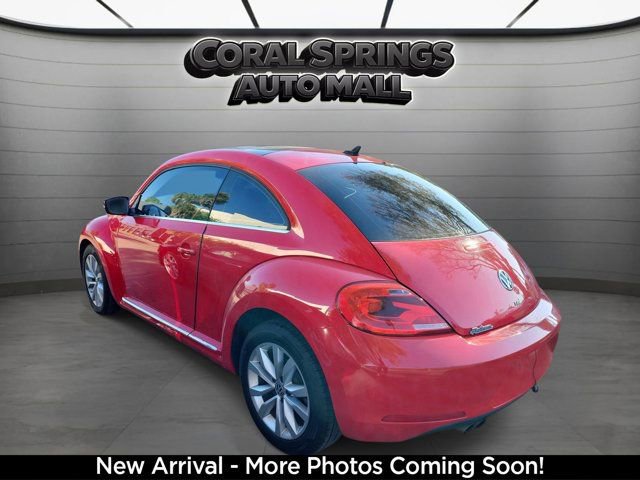 Used 2014 Volkswagen Beetle TDI image 3