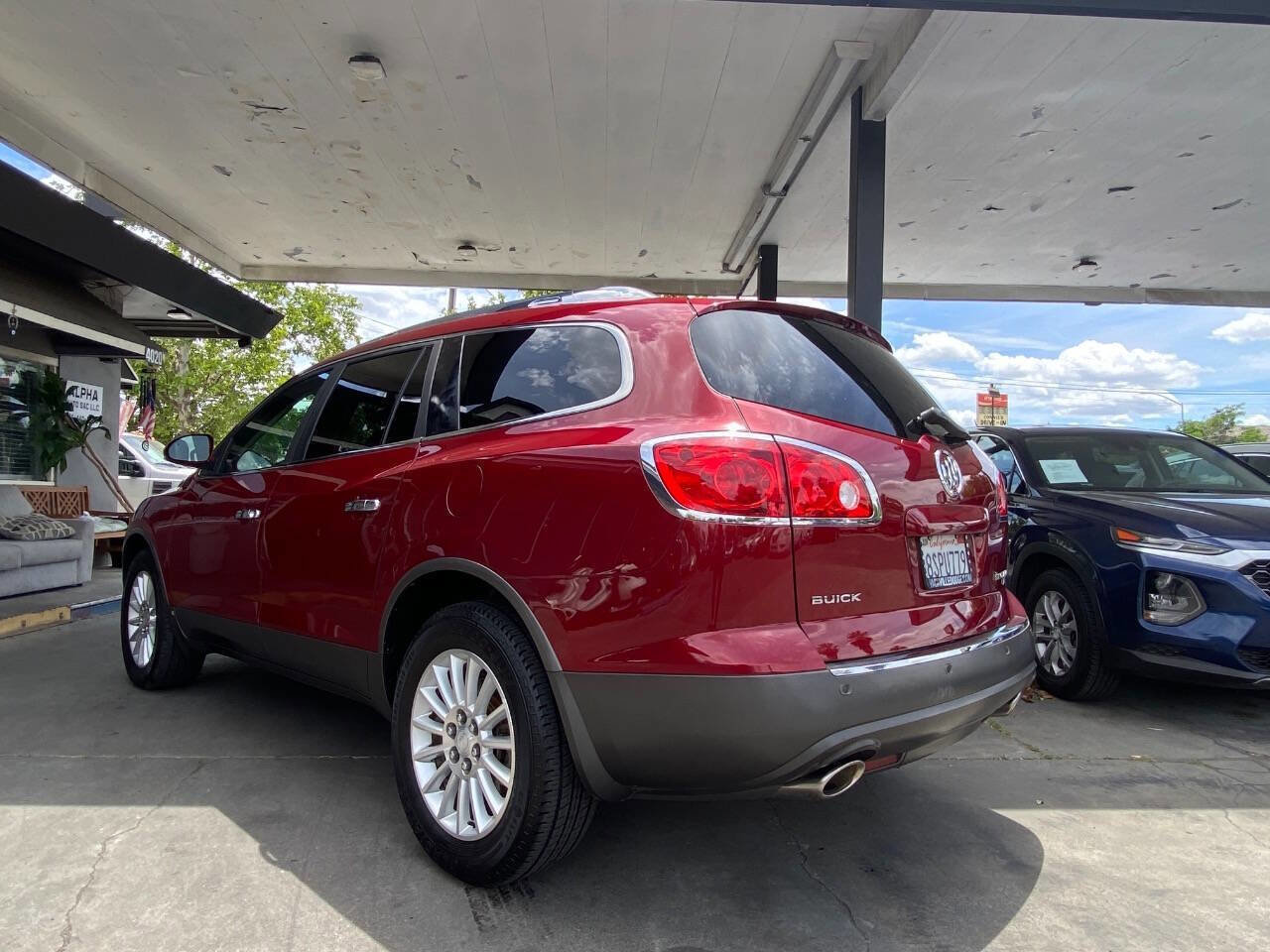 Used 2010 Buick Enclave CXL AWD/4WD image 10
