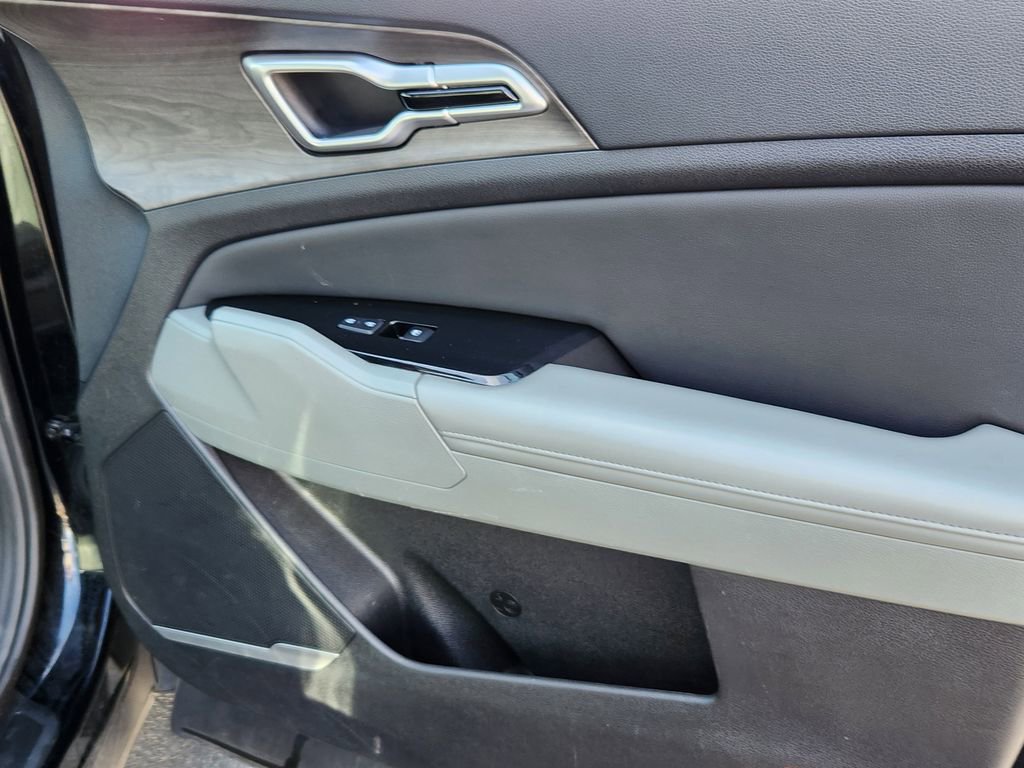 Used 2023 Kia Sportage X-Line w/ X-Line Premium Package image 14