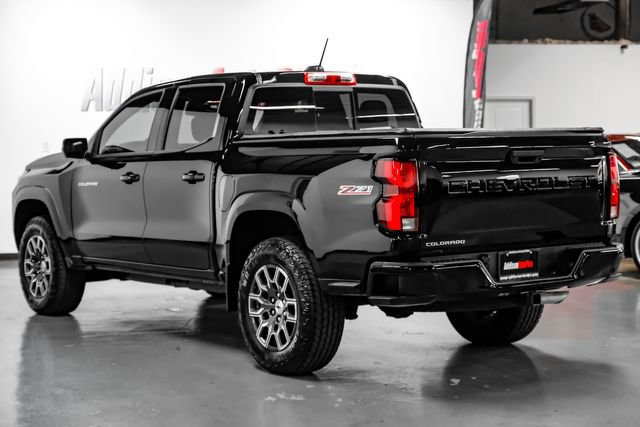 Used 2026 Chevrolet Colorado Z71 w/ Technology Package AWD/4WD image 9