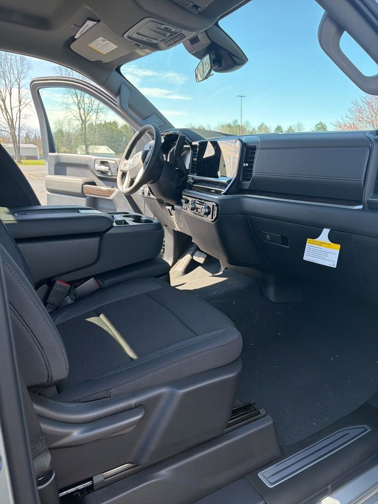 New 2026 GMC Sierra 2500 SLE image 21