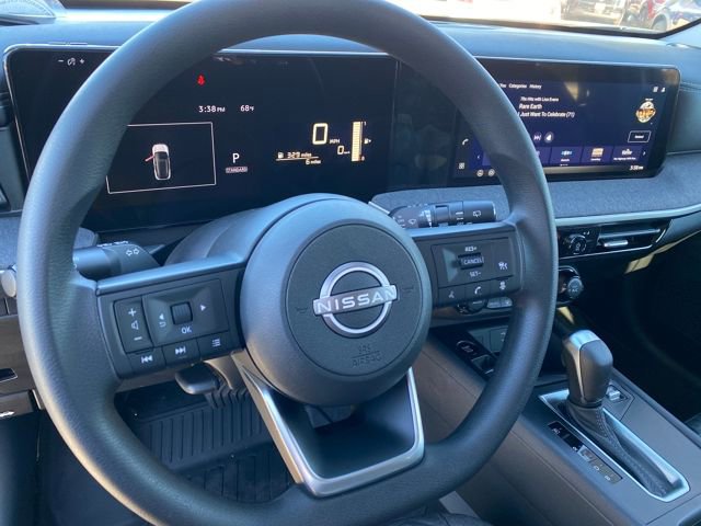 New 2026 Nissan Kicks SV w/ SV Premium Package image 12