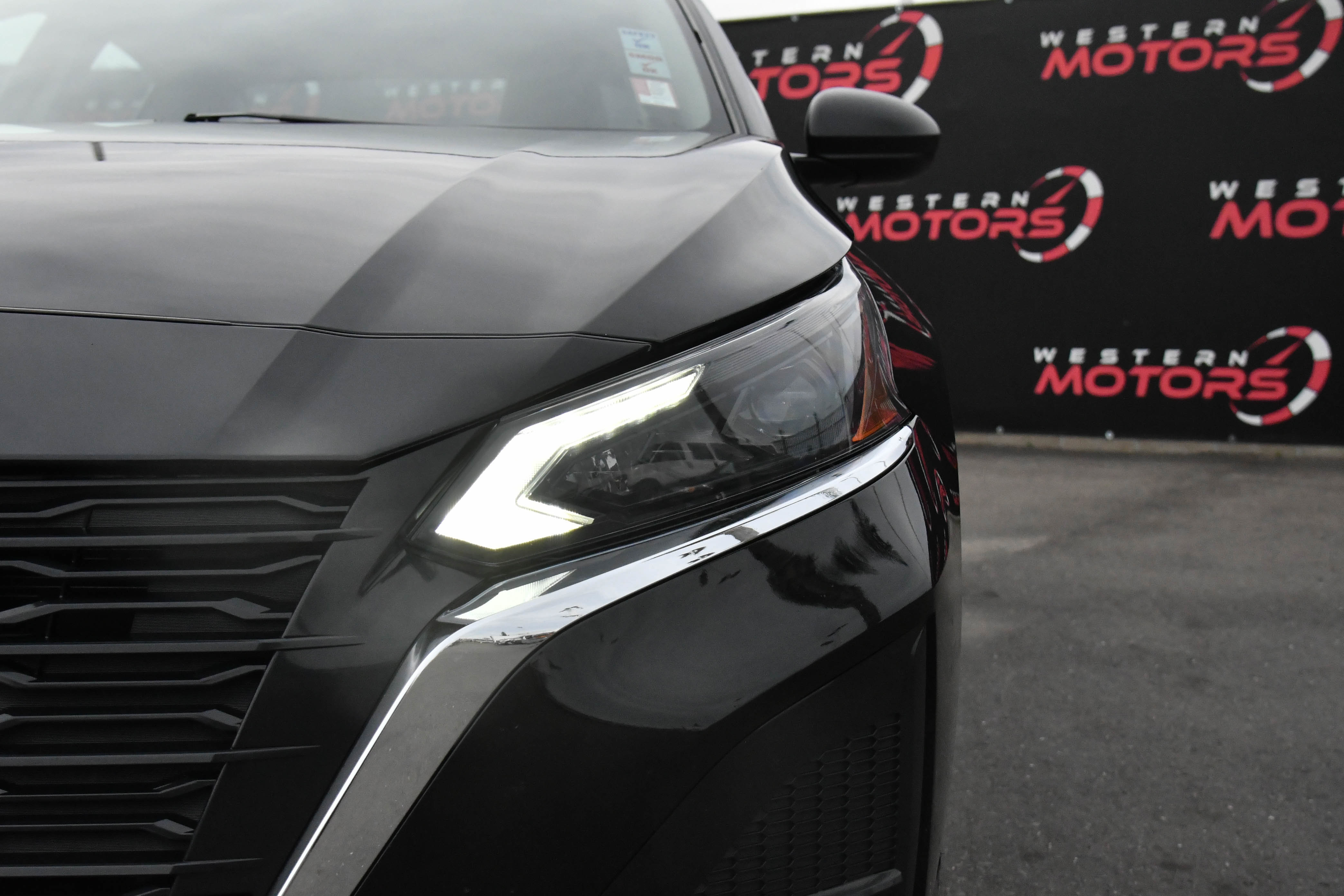 Used 2024 Nissan Altima 2.5 SV image 11