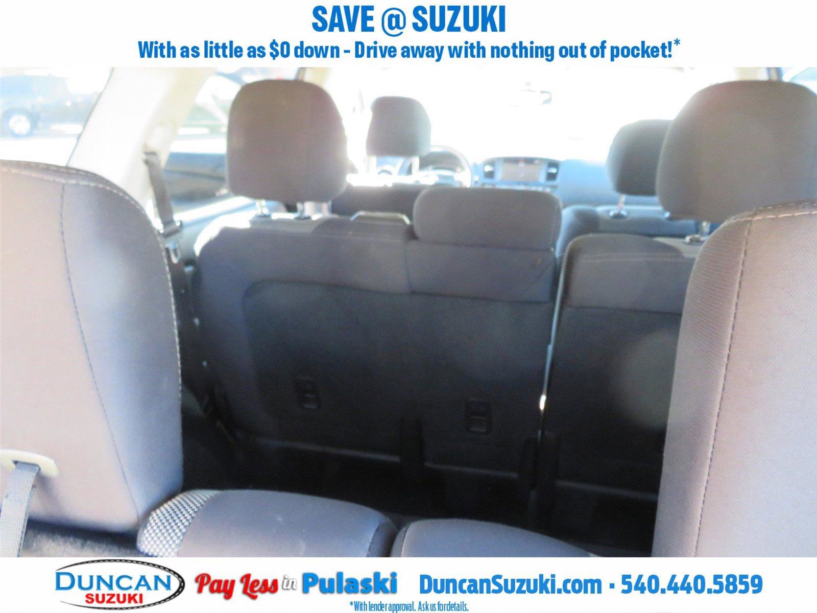 Used 2019 Nissan Pathfinder SV image 16