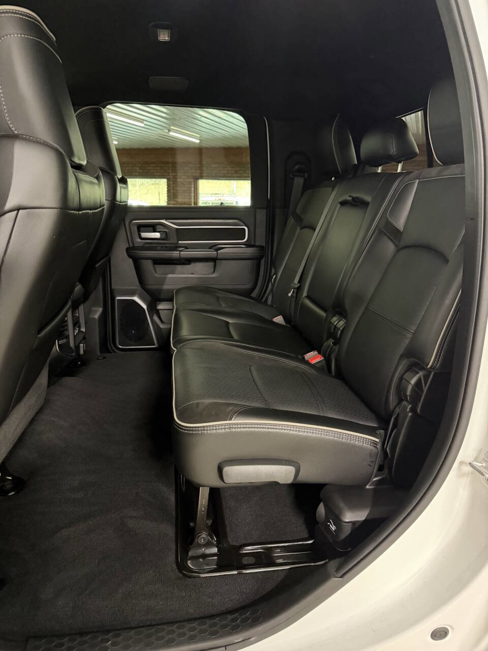 Used 2024 RAM 3500 Laramie w/ Night Edition image 43