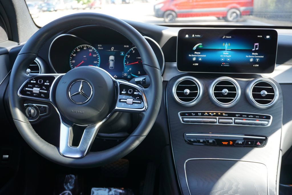Certified 2023 Mercedes-Benz GLC 300 4MATIC Coupe image 41