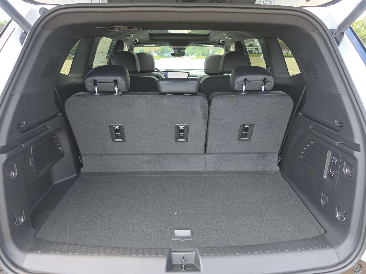 New 2026 Buick Enclave Sport Touring w/ Power Package AWD/4WD image 23