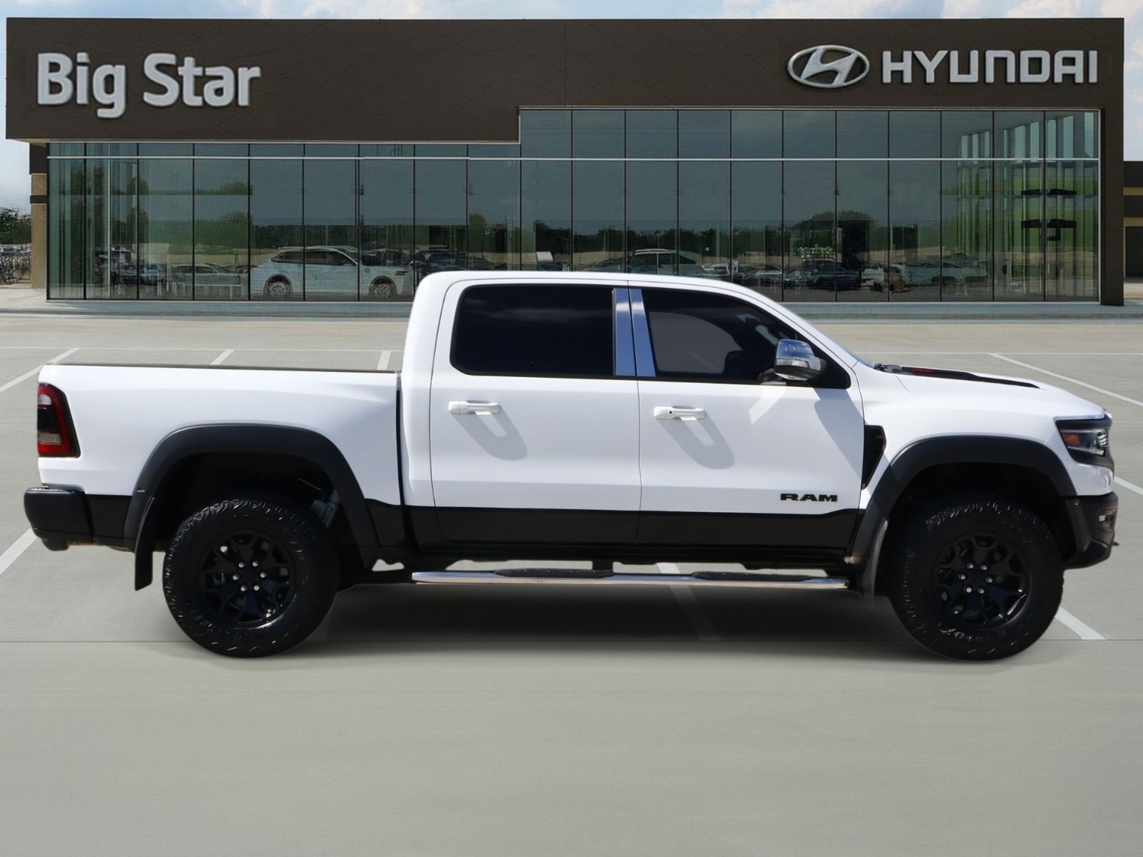 Used 2022 RAM 1500 TRX w/ TRX Level 2 Equipment Group image 5
