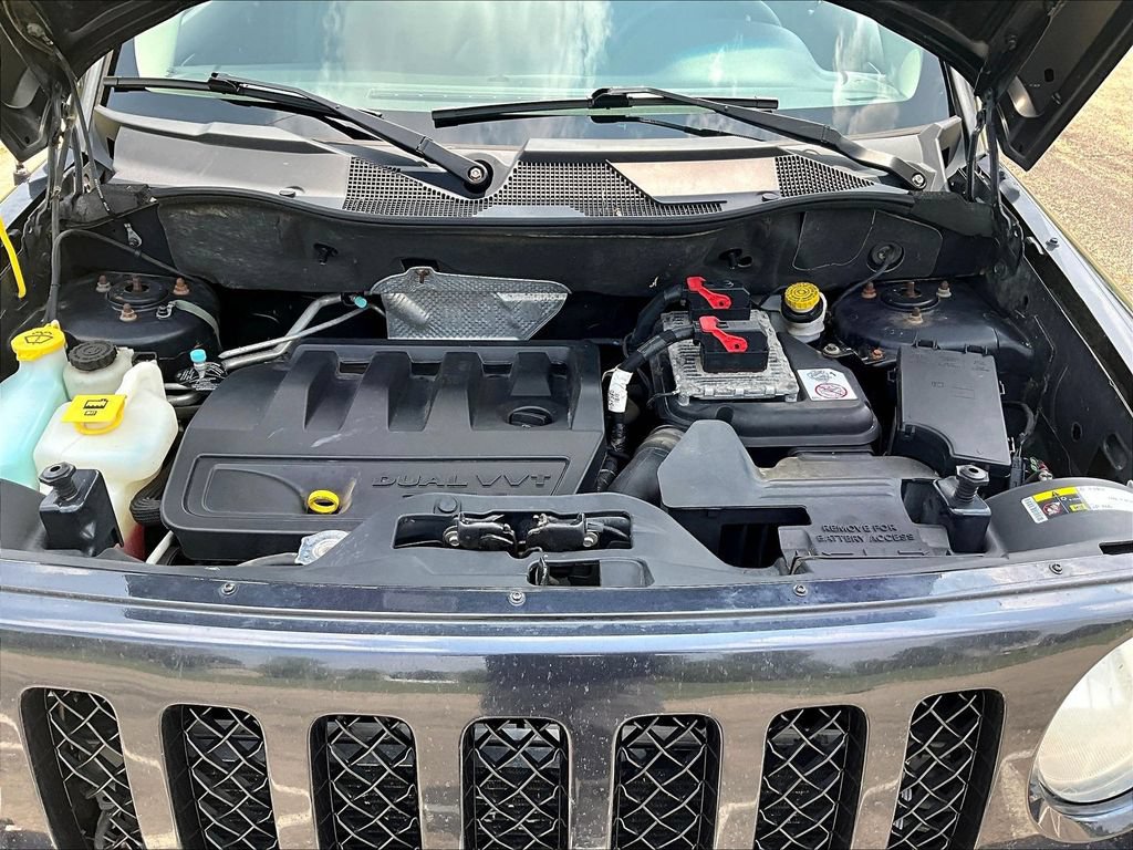 Used 2014 Jeep Patriot Sport w/ Power Value Group AWD/4WD image 26