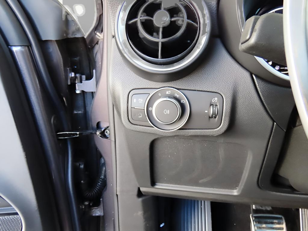 New 2025 Alfa Romeo Stelvio Sprint w/ Convenience Package image 36