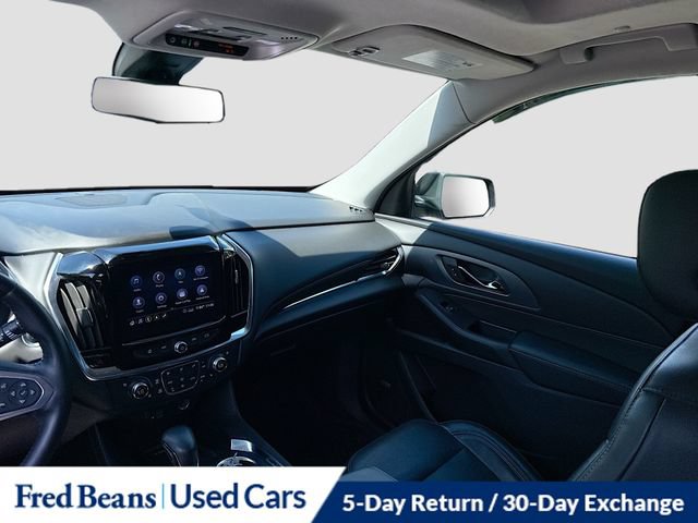 Used 2021 Chevrolet Traverse Premier w/ Redline Edition AWD/4WD image 31