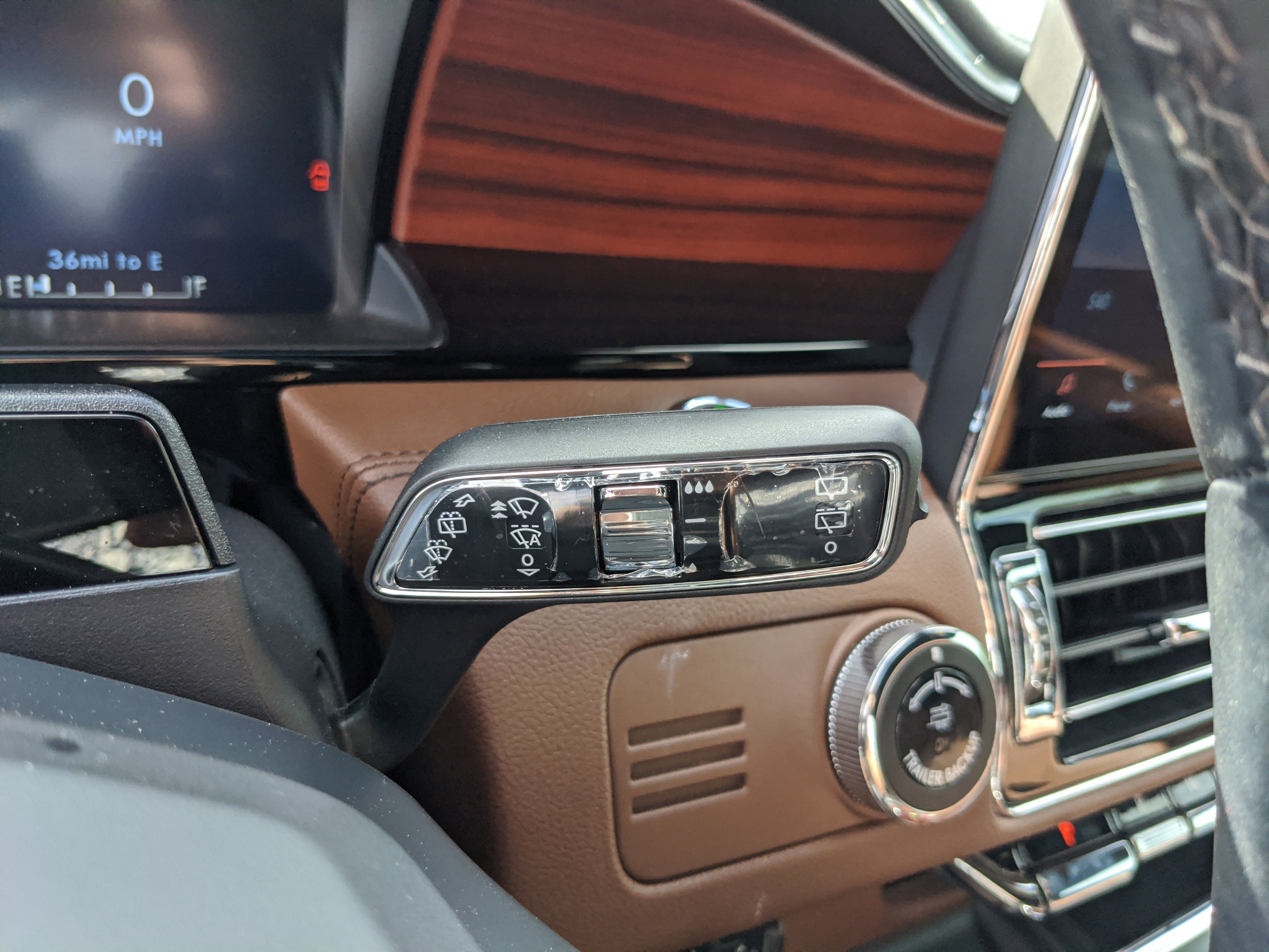 Used 2024 Lincoln Navigator L Reserve image 32