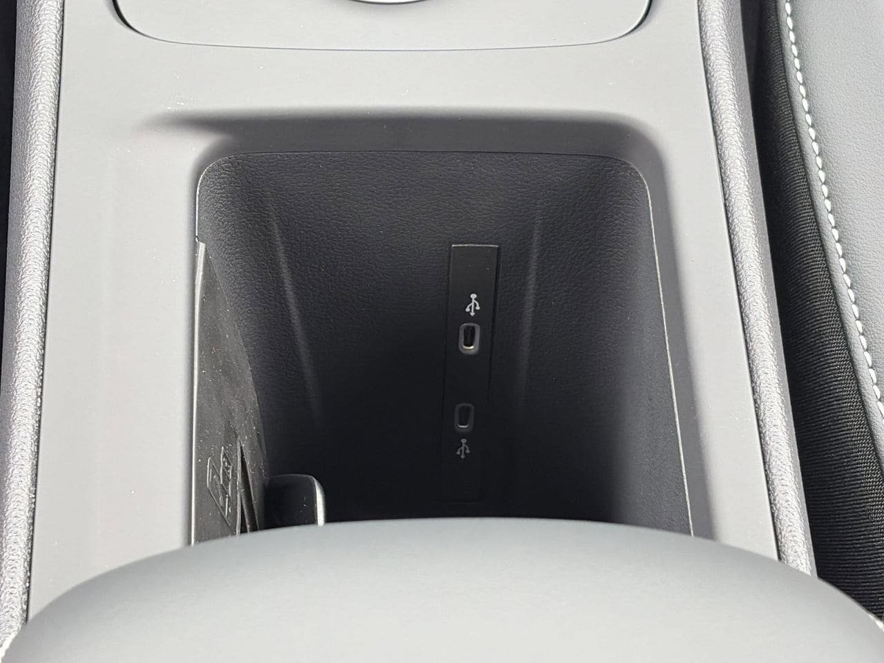 New 2026 Volkswagen Tiguan SE AWD/4WD image 24