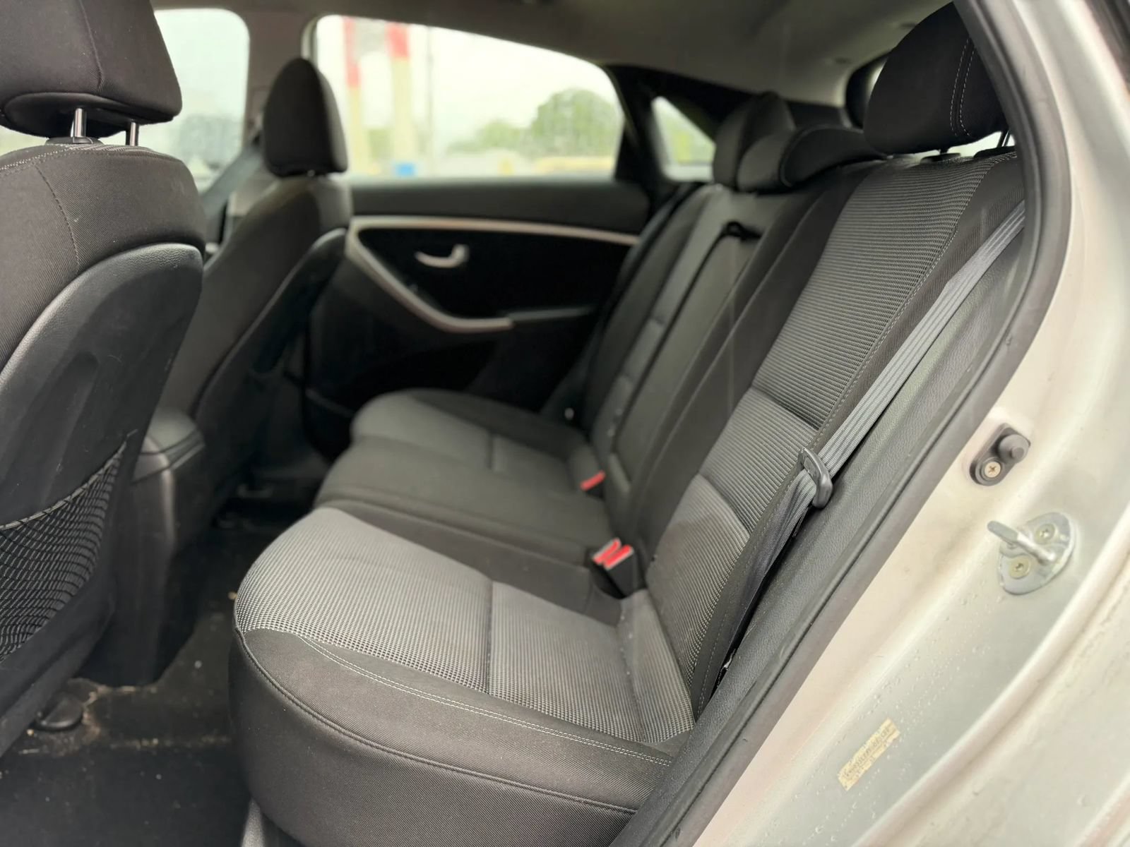 Used 2013 Hyundai Elantra GT w/ Touch & Go Pkg FWD image 10