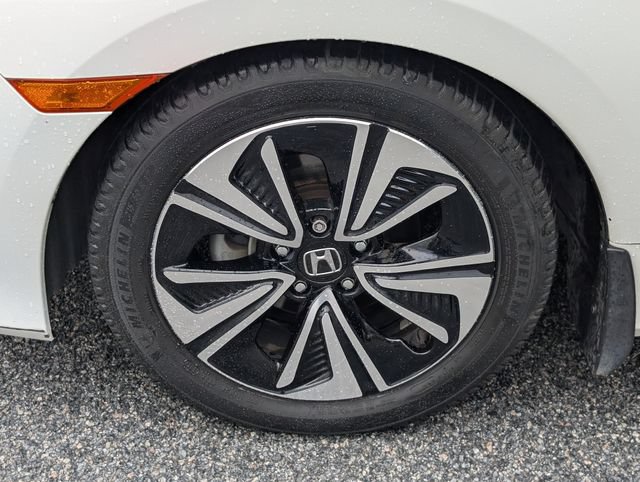 Used 2018 Honda Civic EX-L image 13