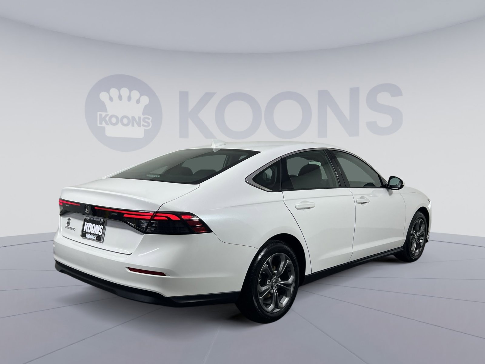 Used 2024 Honda Accord EX image 7