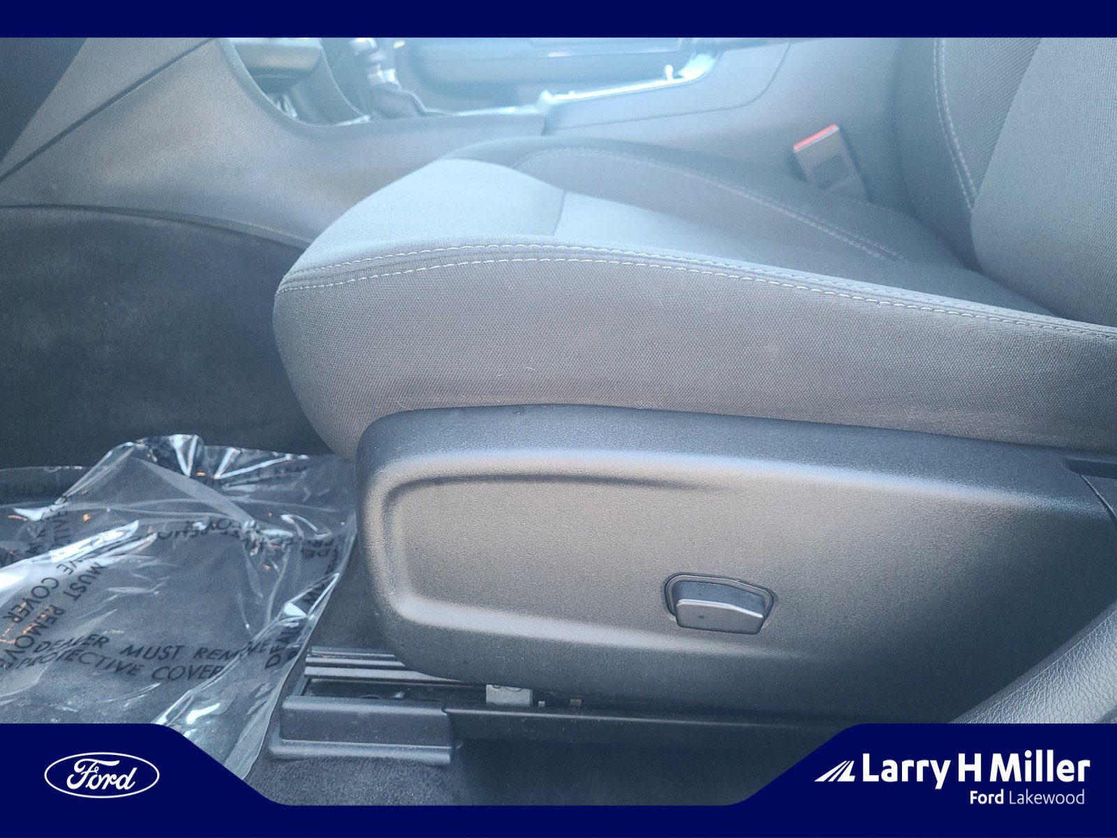 Used 2017 Dodge Charger SE w/ Blacktop Package image 14