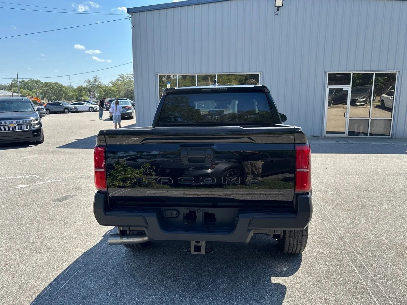 Used 2026 Toyota Tacoma SR image 8