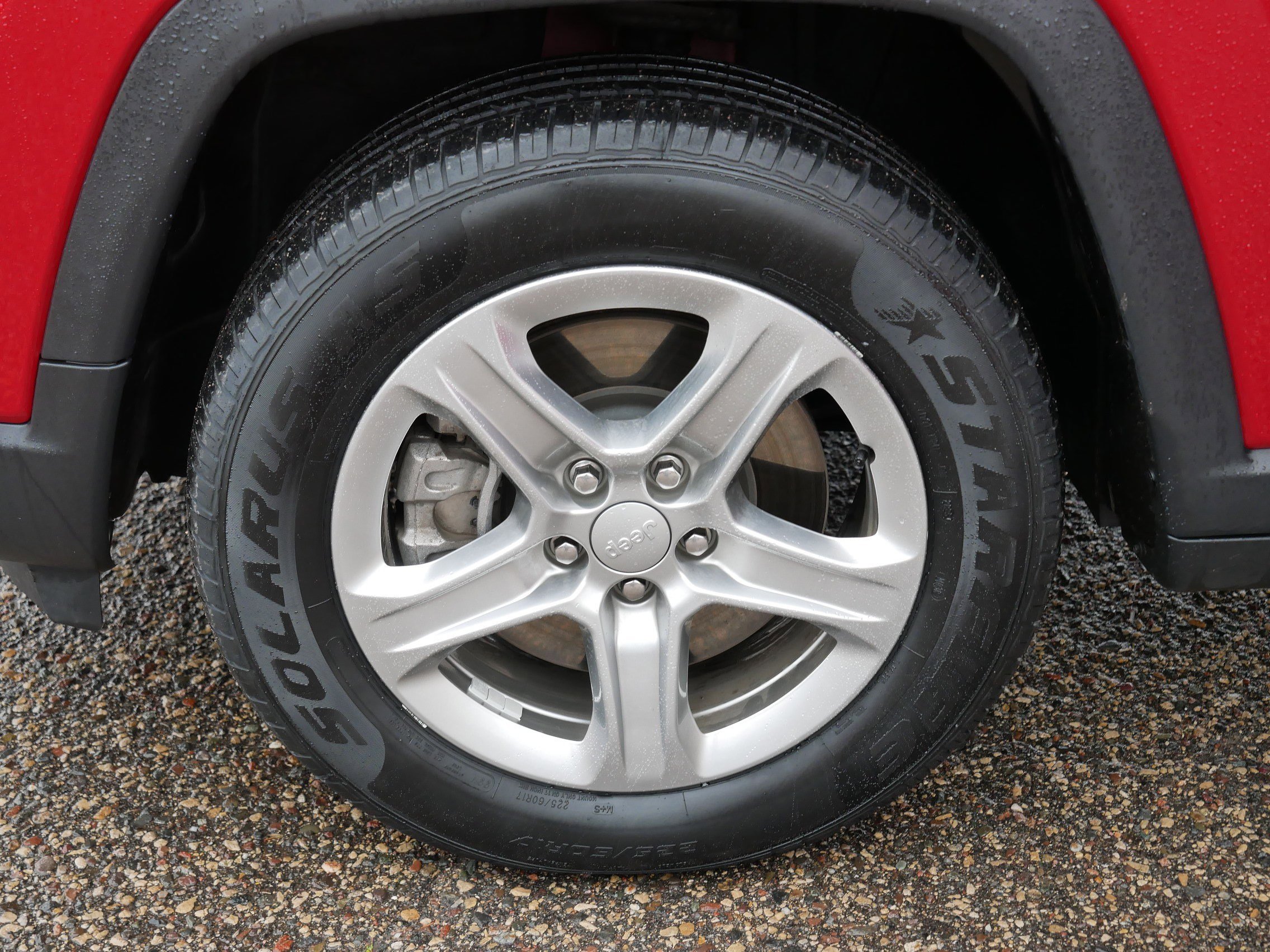 Certified 2024 Jeep Compass Latitude image 15