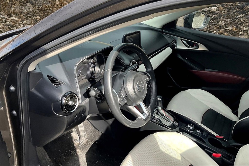 Used 2018 MAZDA CX-3 Grand Touring image 11