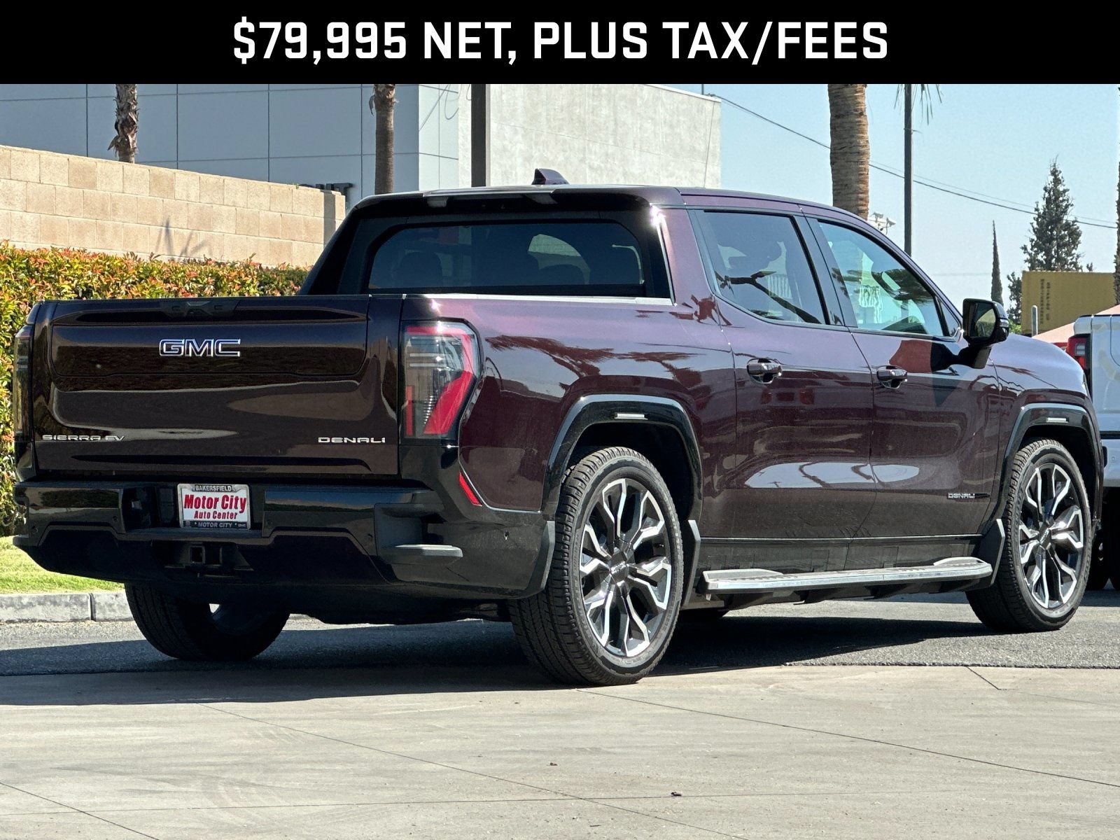 New 2025 GMC Sierra EV Denali AWD/4WD image 4