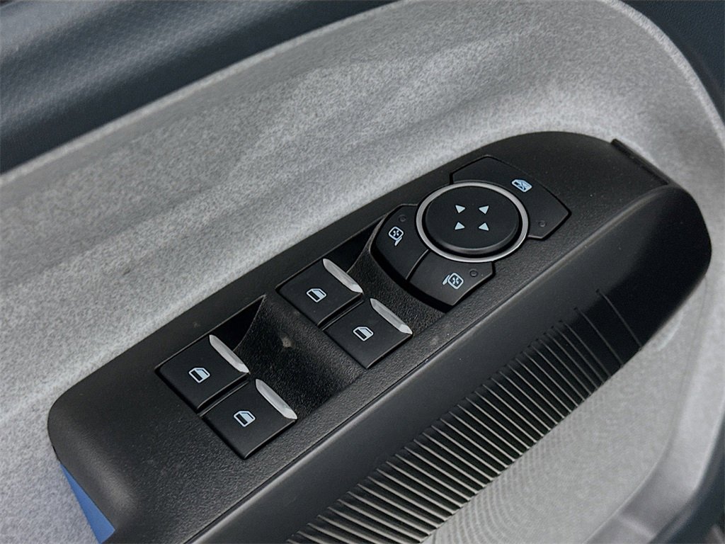 New 2025 Ford Maverick XLT w/ XLT Luxury Package image 18