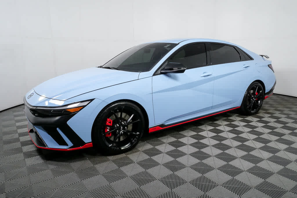 Certified 2025 Hyundai Elantra N image 25