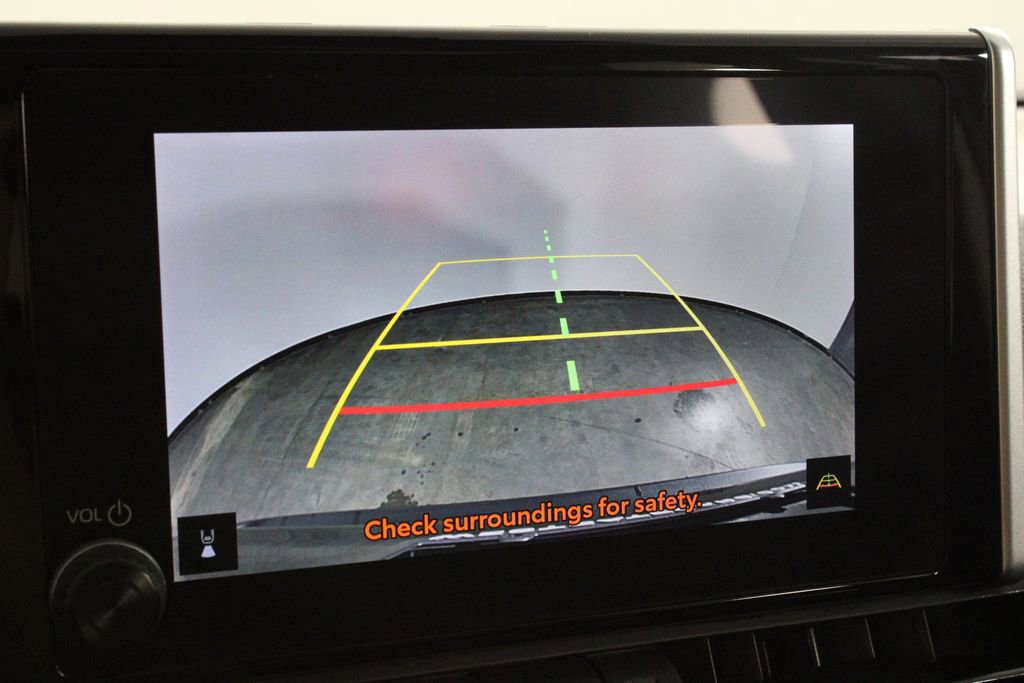 Used 2023 Toyota RAV4 XLE Premium image 8