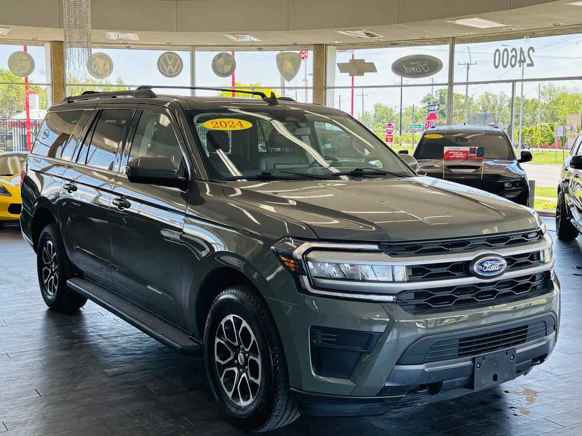 Used 2024 Ford Expedition Max XLT
