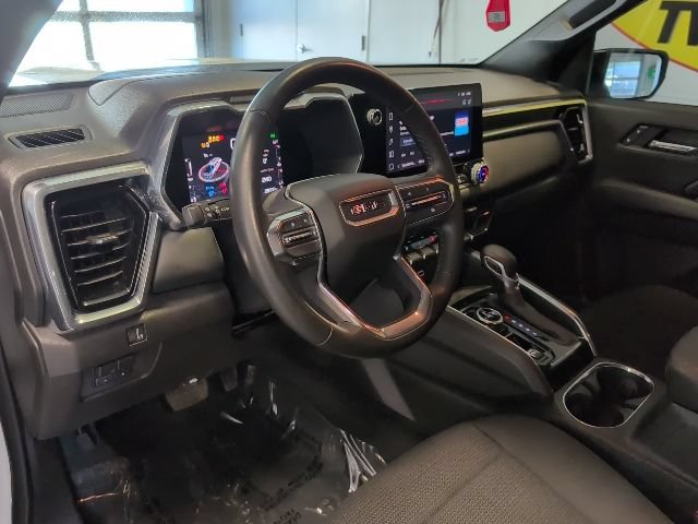 Certified 2023 GMC Canyon Elevation w/ Trailering Package AWD/4WD image 9