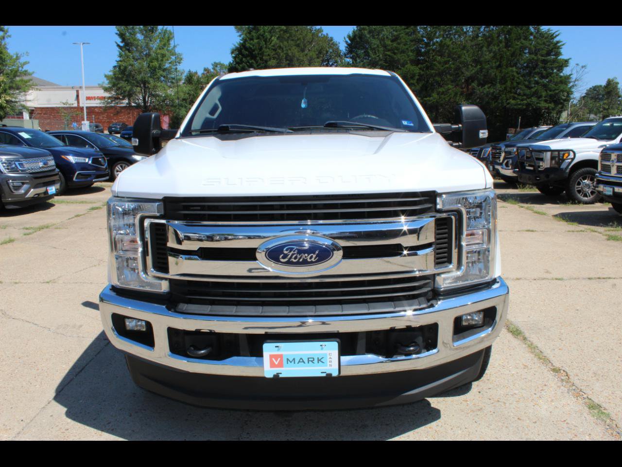 Used 2019 Ford F250 XLT w/ XLT Value Package AWD/4WD image 2