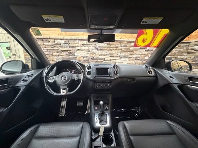 Used 2016 Volkswagen Tiguan R-Line AWD/4WD image 18