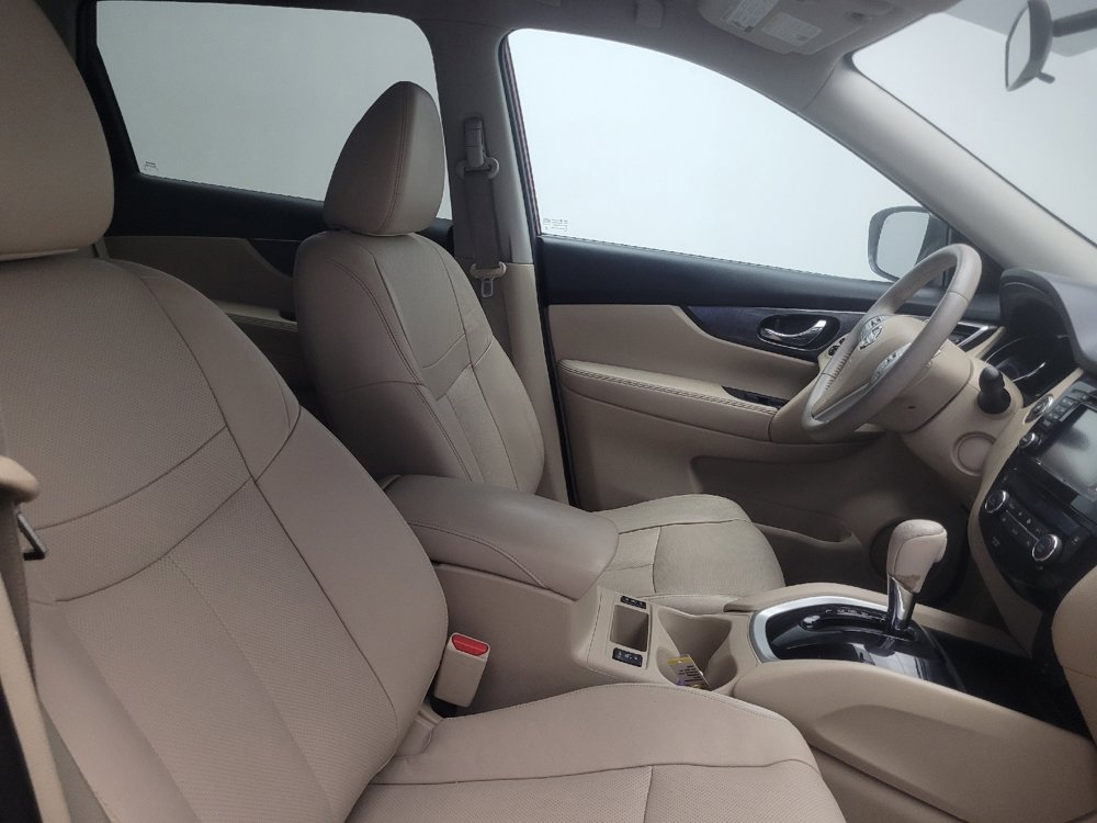 Used 2015 Nissan Rogue SL FWD image 21