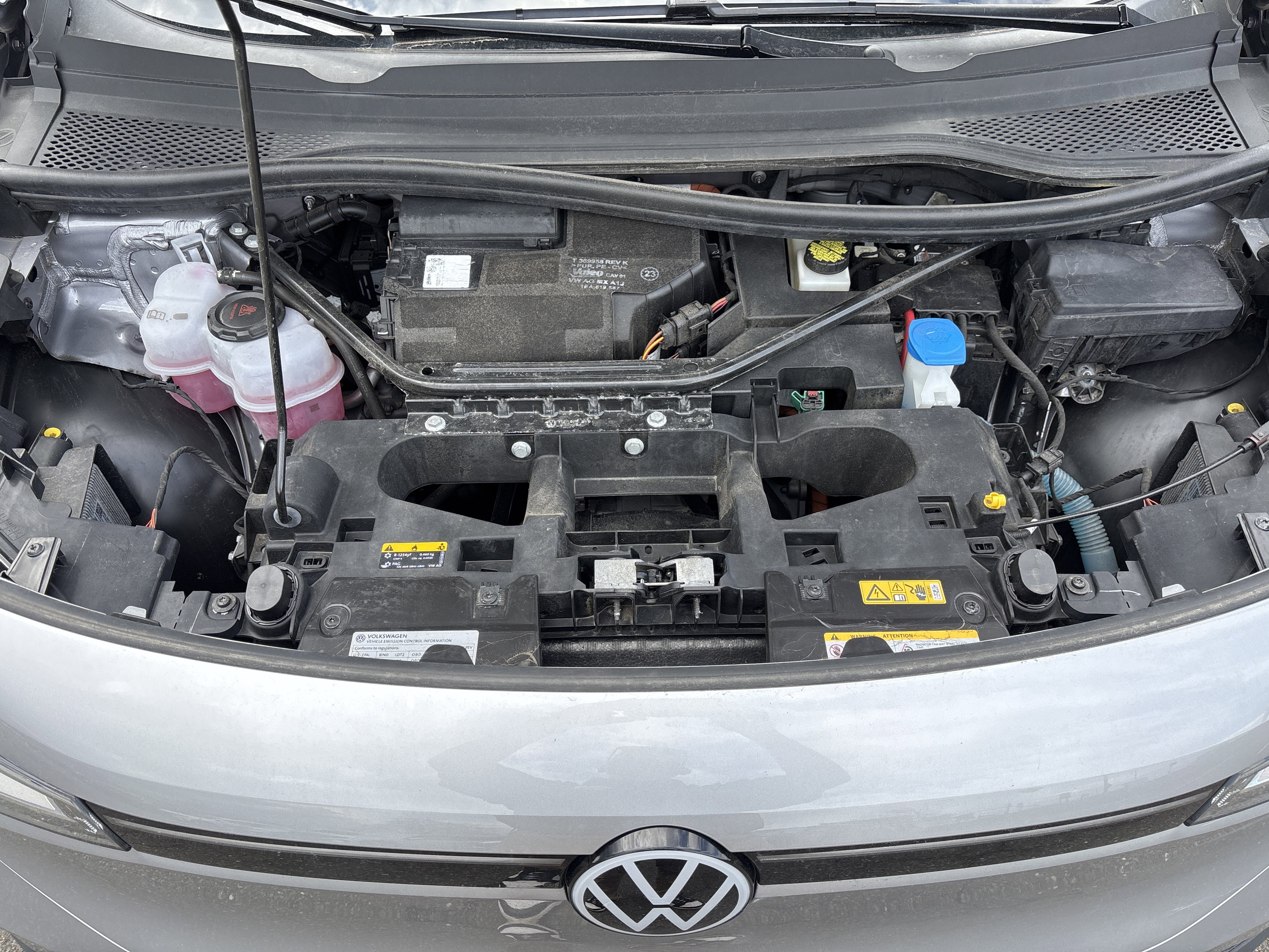 Used 2023 Volkswagen ID.4 S image 28