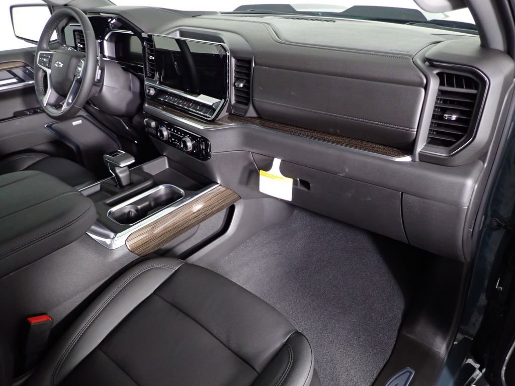 New 2026 Chevrolet Silverado 1500 LT Trail Boss w/ Safety Package image 35